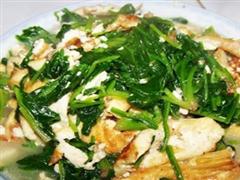 菠菜烧豆腐