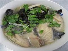 平菇鸡翅汤