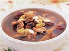 三七核桃仁瘦肉汤
