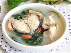 紫苏杏仁黑鱼汤