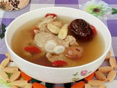 桂圆肉莲子羊肉汤