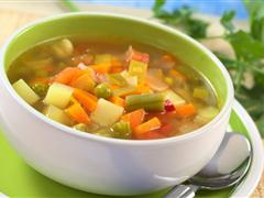 纯天然减肥法 蔬菜汤7天快速灭掉6斤肉